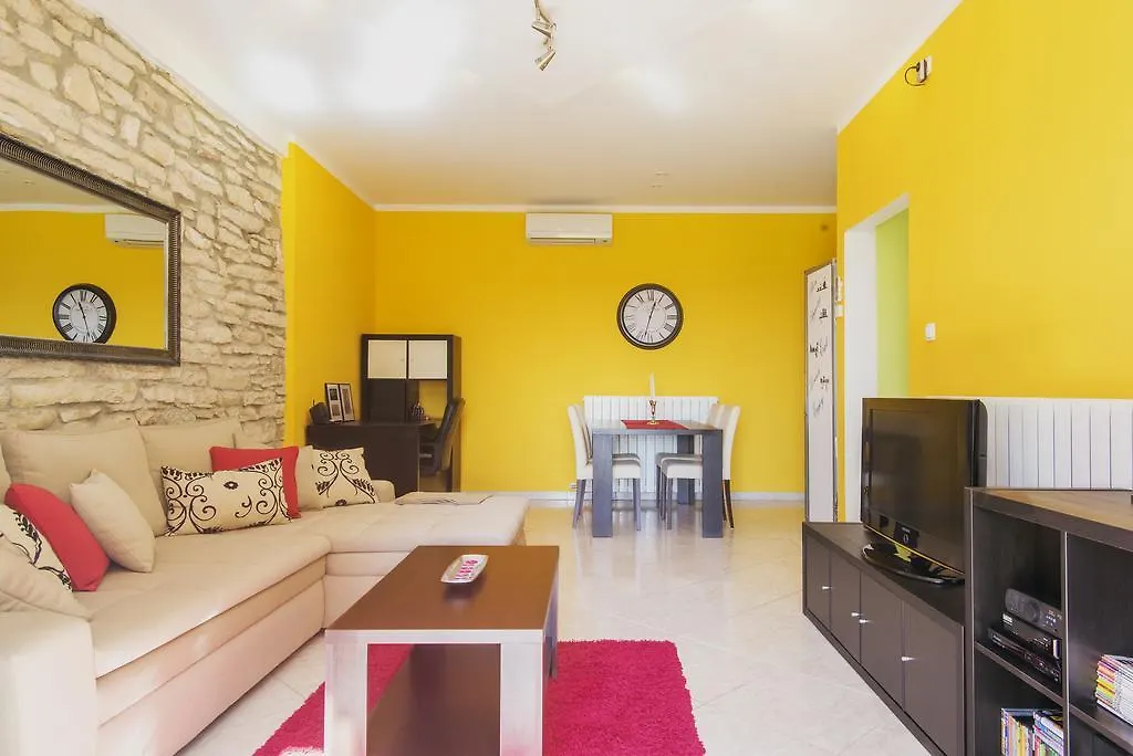 Apartment Living With Nature Pula Croatia